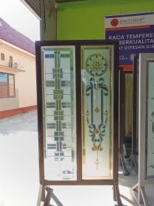 Kaca Inlay